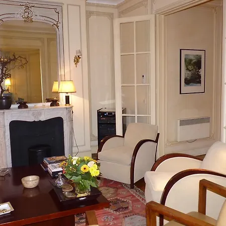 Appartamento Prestigious 2 Bedroom Near Champs Elysées