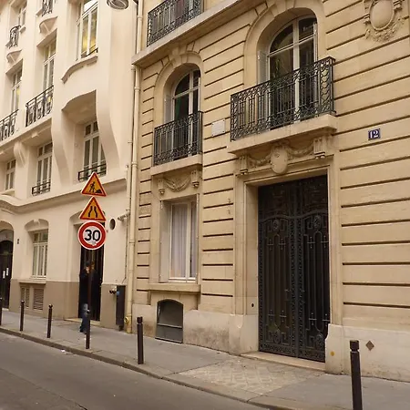 Appartamento Prestigious 2 Bedroom Near Champs Elysées